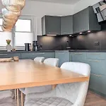 Neueröffnung Ostern 2026 - Liegeplatz 3 Apartment